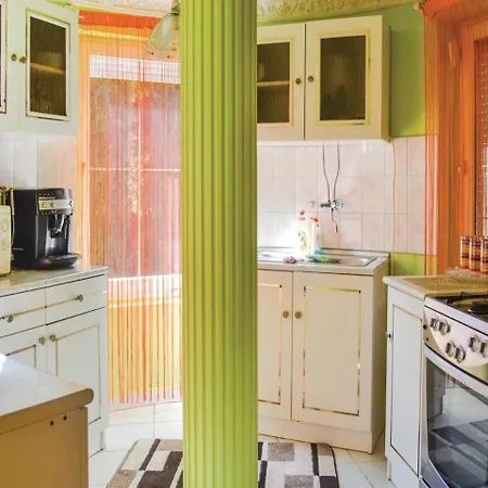 Five Bedroom Holiday In Ferienhaus